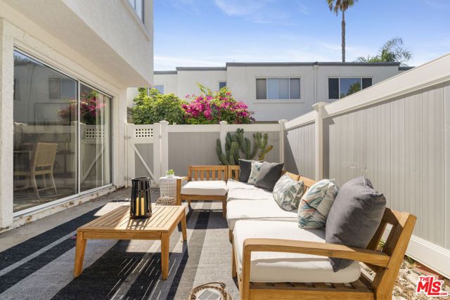 18515 Mayall Street K, Los Angeles, CA 91324