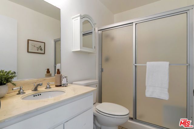 18515 Mayall Street K, Los Angeles, CA 91324