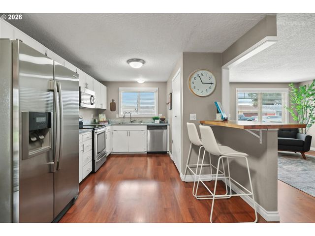 20660 Sw JAY St, Beaverton, OR 97003