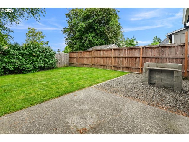 20660 Sw JAY St, Beaverton, OR 97003