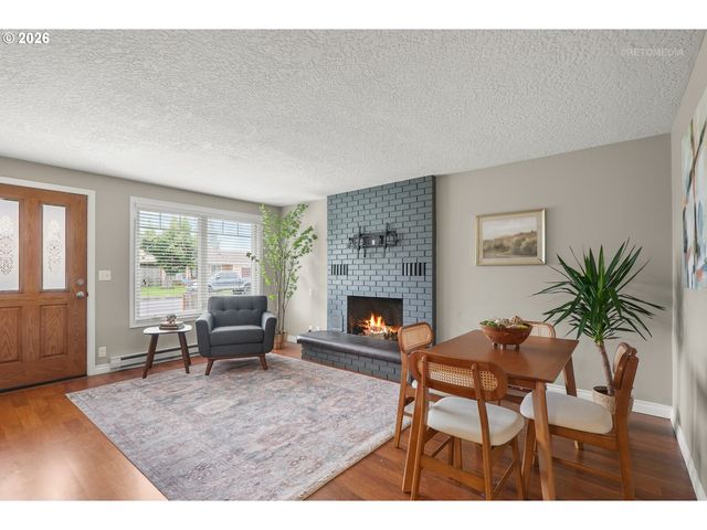 20660 Sw JAY St, Beaverton, OR 97003