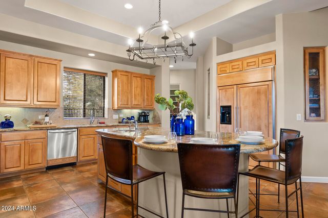 11362 E DALE Lane, Scottsdale, AZ 85262