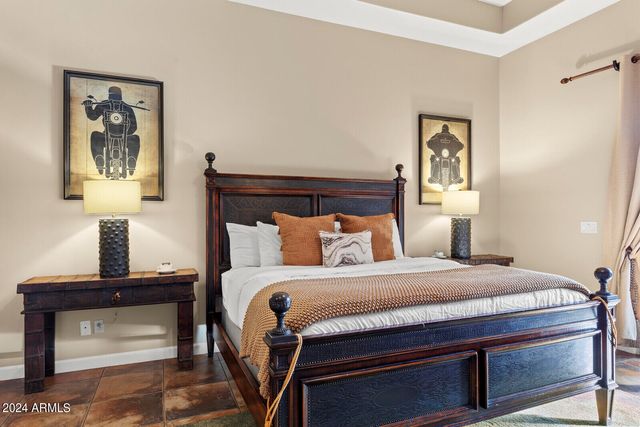 11362 E DALE Lane, Scottsdale, AZ 85262