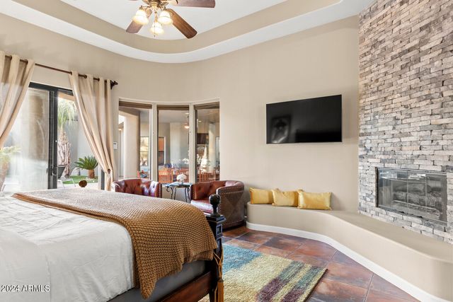 11362 E DALE Lane, Scottsdale, AZ 85262