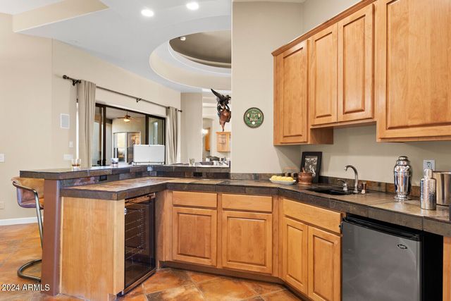 11362 E DALE Lane, Scottsdale, AZ 85262