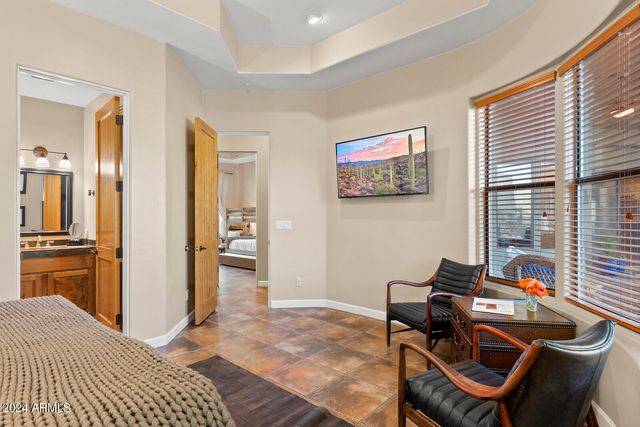 11362 E DALE Lane, Scottsdale, AZ 85262