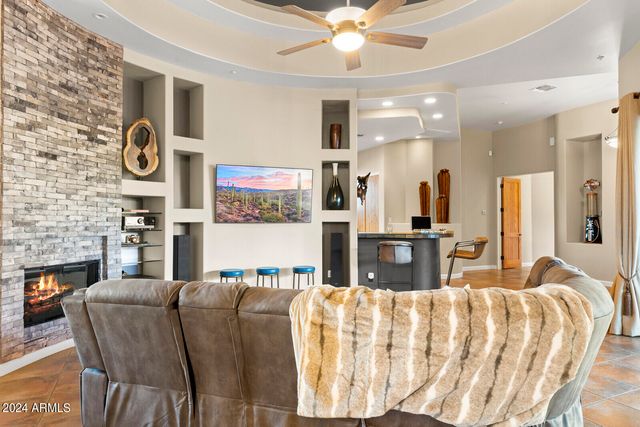 11362 E DALE Lane, Scottsdale, AZ 85262