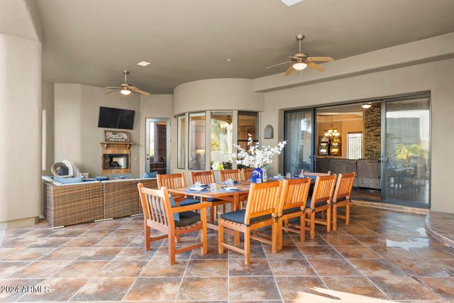 11362 E DALE Lane, Scottsdale, AZ 85262