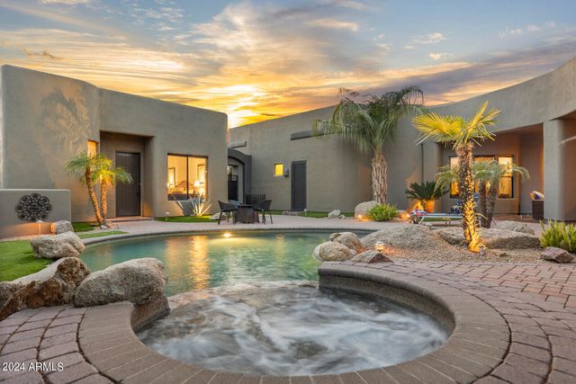 11362 E DALE Lane, Scottsdale, AZ 85262