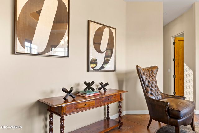 11362 E DALE Lane, Scottsdale, AZ 85262