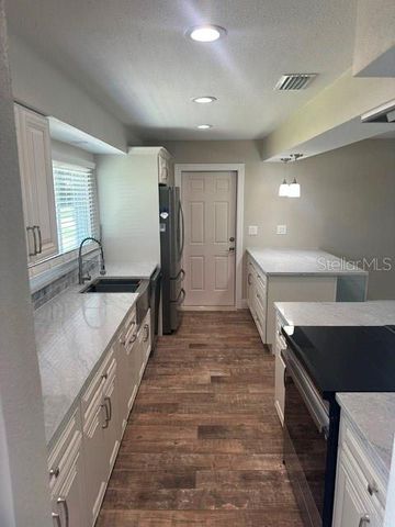 103 CARLYLE DRIVE, Palm Harbor, FL 34683