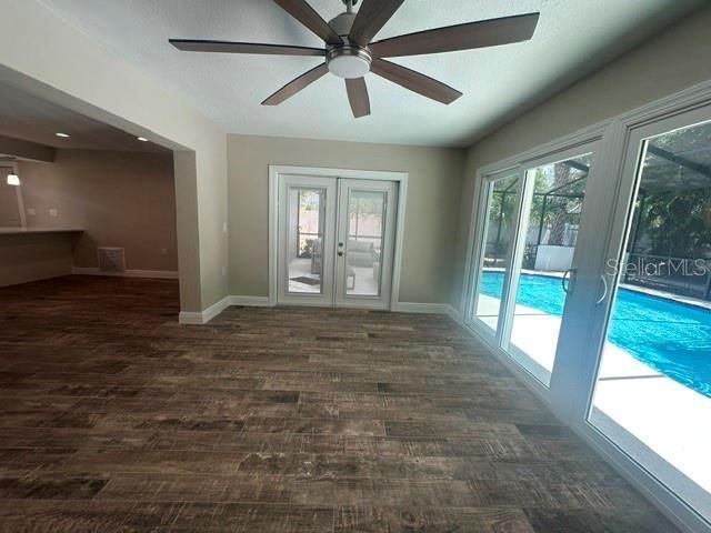 103 CARLYLE DRIVE, Palm Harbor, FL 34683