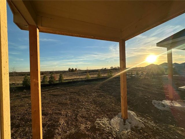 15365 W 173rd Terrace, Olathe, KS 66062