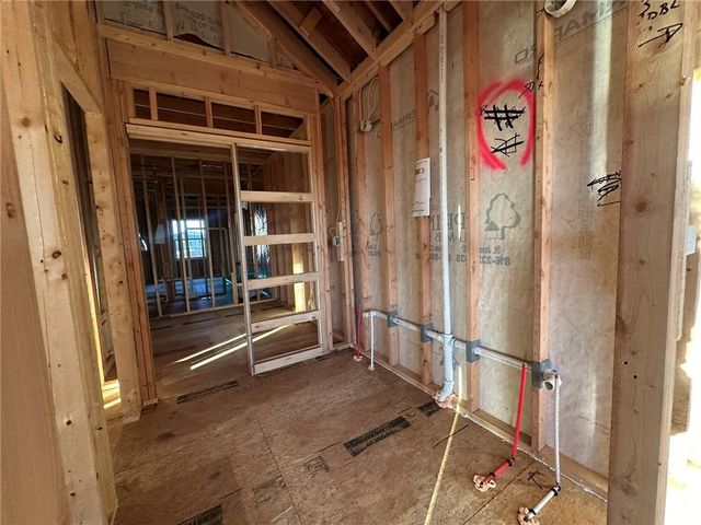 15365 W 173rd Terrace, Olathe, KS 66062