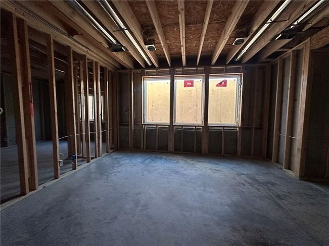 15365 W 173rd Terrace, Olathe, KS 66062