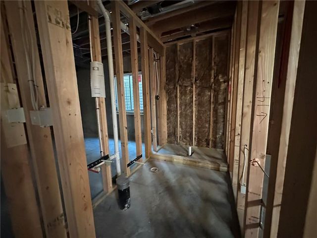 15365 W 173rd Terrace, Olathe, KS 66062