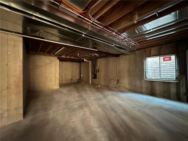 15365 W 173rd Terrace, Olathe, KS 66062