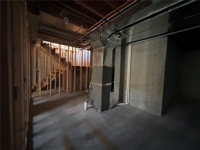 15365 W 173rd Terrace, Olathe, KS 66062