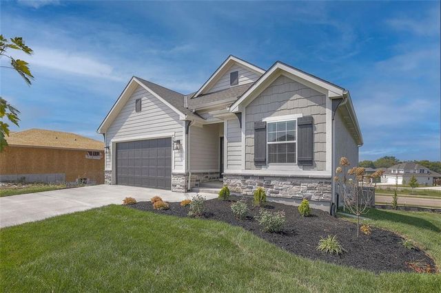 15365 W 173rd Terrace, Olathe, KS 66062