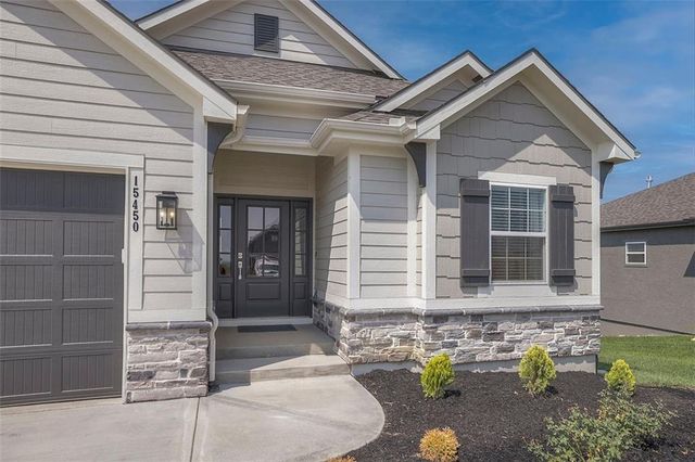 15365 W 173rd Terrace, Olathe, KS 66062