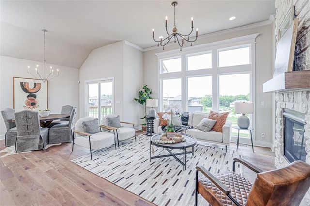 15365 W 173rd Terrace, Olathe, KS 66062