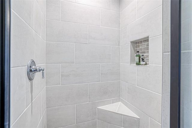 15365 W 173rd Terrace, Olathe, KS 66062