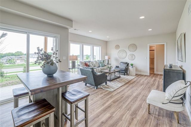 15365 W 173rd Terrace, Olathe, KS 66062