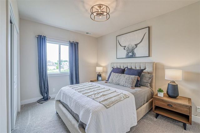 15365 W 173rd Terrace, Olathe, KS 66062