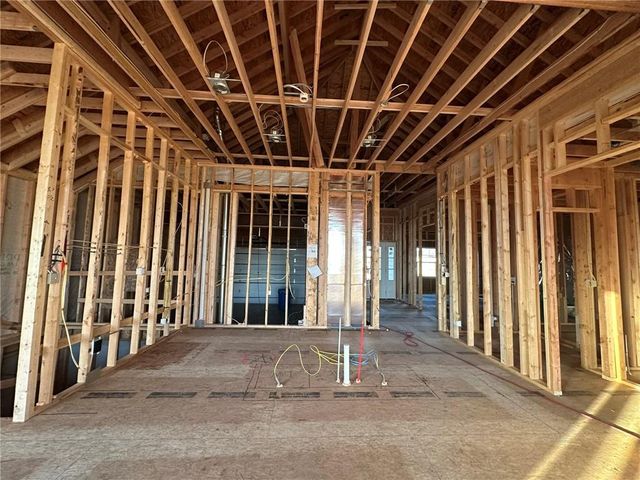 15365 W 173rd Terrace, Olathe, KS 66062