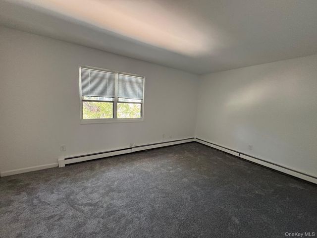 4 Patton Drive, Cornwall, NY 12518