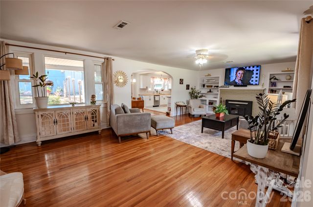 4847 Taylorsville Highway, Stony Point, NC 28678