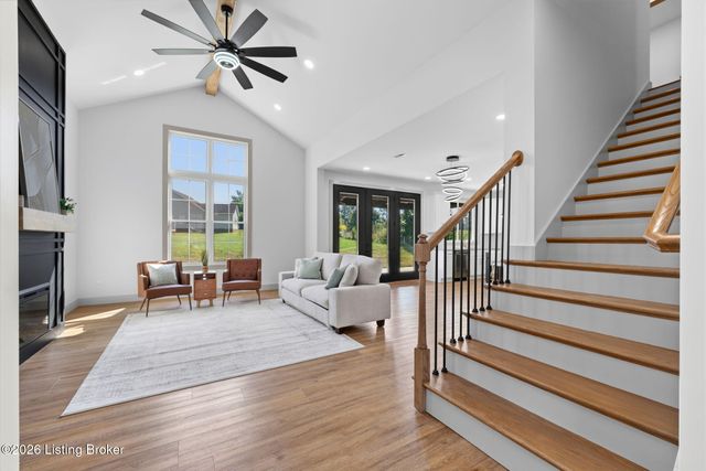801 Thorndale Way, Elizabethtown, KY 42701