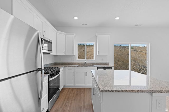 7200 SLICK ROCK WAY, Eagle Mountain, UT 84005