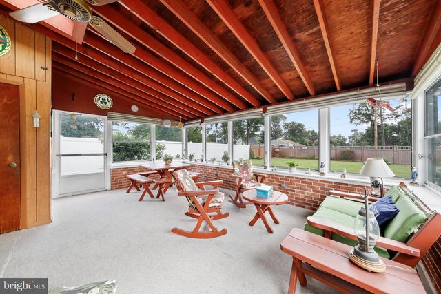 4 CHALFONT ST, Cinnaminson, NJ 08077
