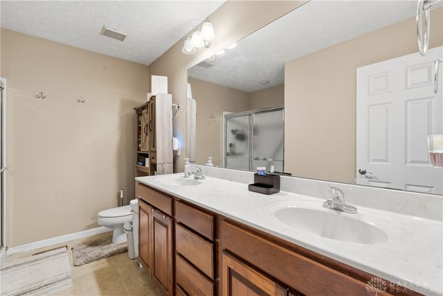 3955 Berrywood Drive, Huber Heights, OH 45424