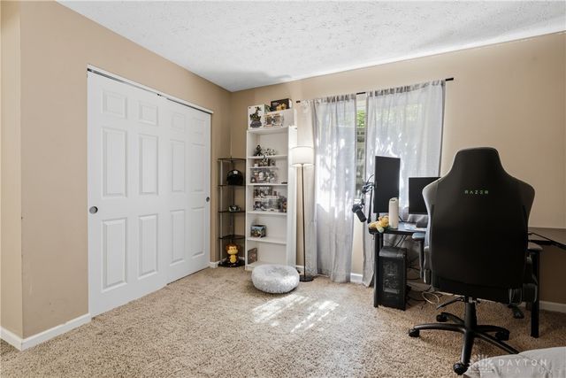 3955 Berrywood Drive, Huber Heights, OH 45424