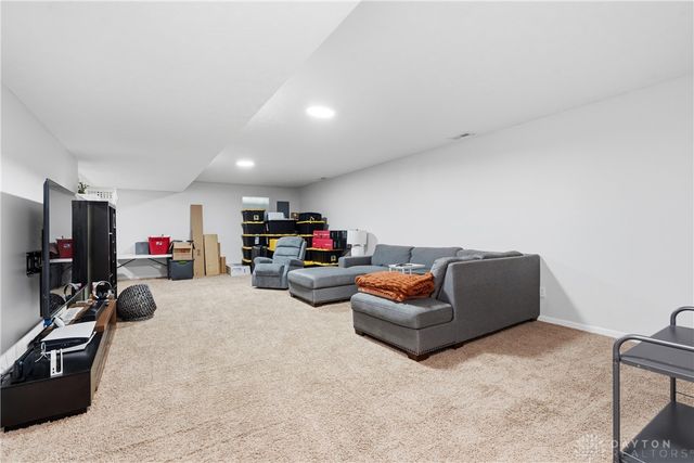 3955 Berrywood Drive, Huber Heights, OH 45424