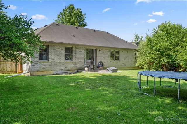3955 Berrywood Drive, Huber Heights, OH 45424