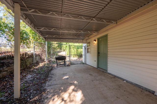 1607 27th Avenue, Phenix City, AL 36870