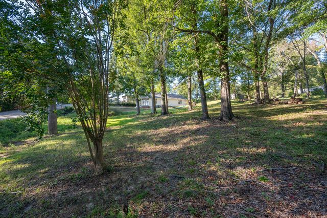 1607 27th Avenue, Phenix City, AL 36870