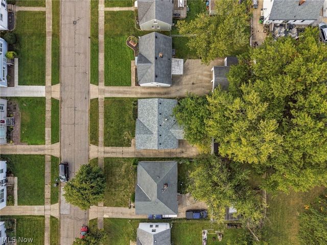819 E 261st Street, Euclid, OH 44132