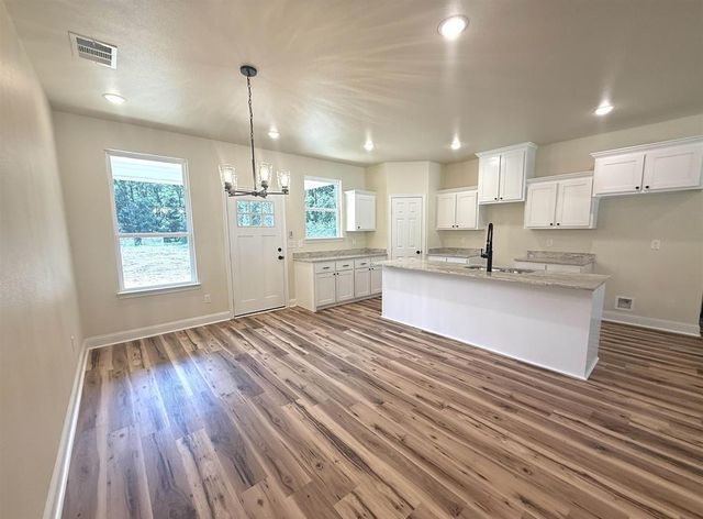 1367 CR 2314, Pittsburg, TX 75686