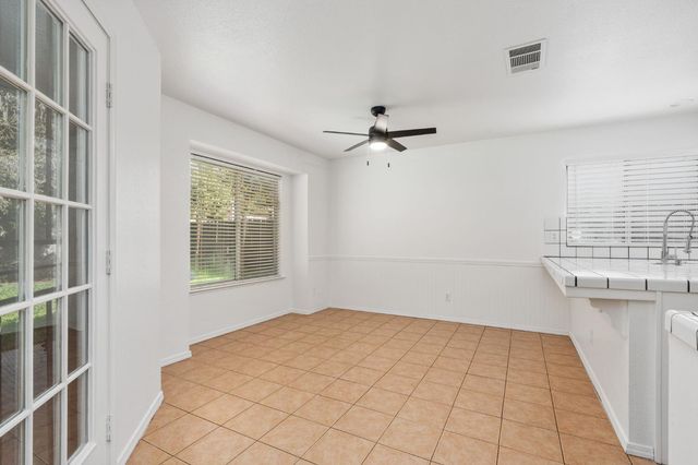 4518 W Escalon Avenue, Fresno, CA 93722