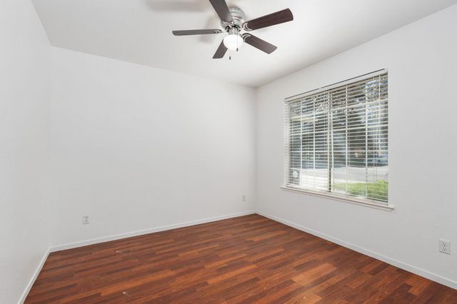 4518 W Escalon Avenue, Fresno, CA 93722