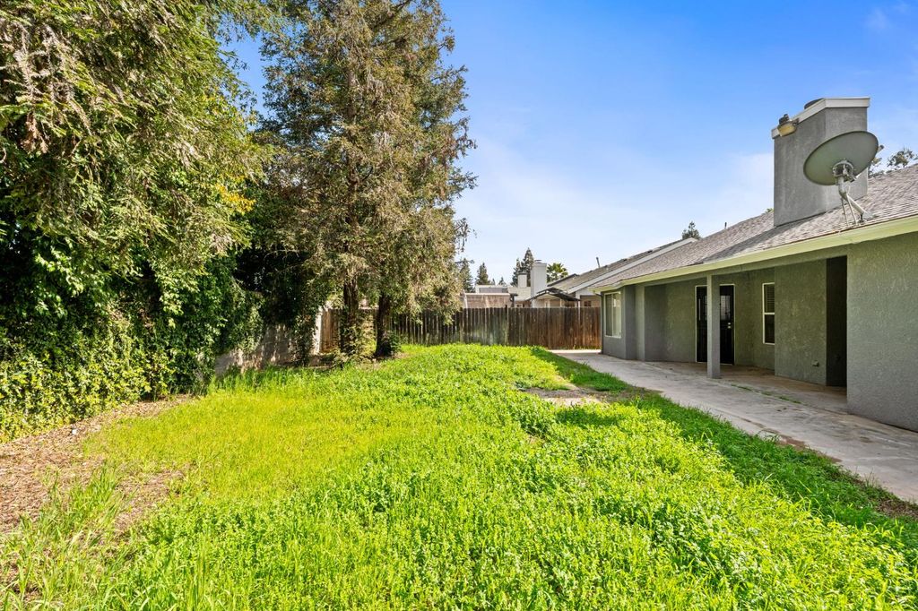 Image 32 of property listing at 4518 W Escalon Avenue, Fresno, CA 93722