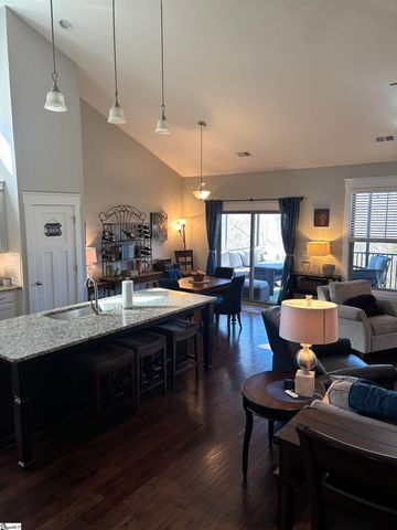 576 Serendipity Lane, Spartanburg, SC 29301