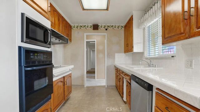 11631 Blue Jay, Garden Grove, CA 92841