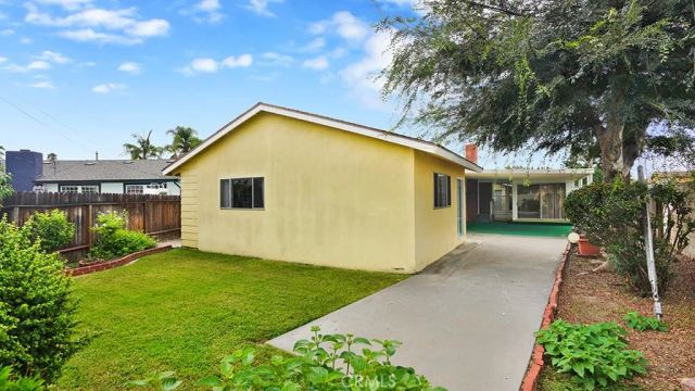 11631 Blue Jay, Garden Grove, CA 92841
