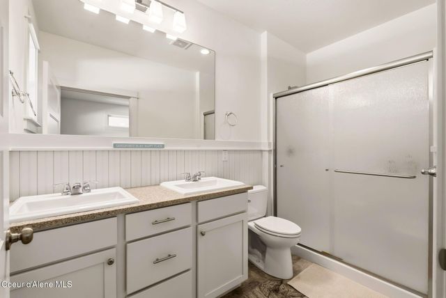 408 Becker LN, Dover, ID 83825