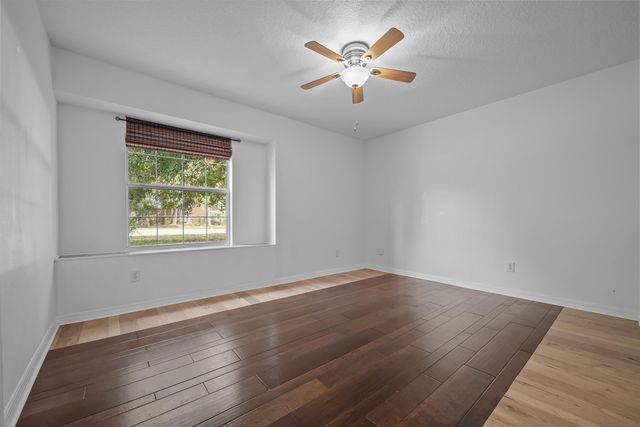 180 Venetian Blvd, St Augustine, FL 32095